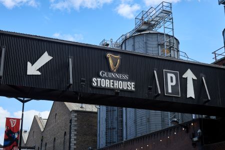 Imagen: cortesía de Diageo. Soplan vientos en contra para Diageo, ¿logrará sobreponerse?